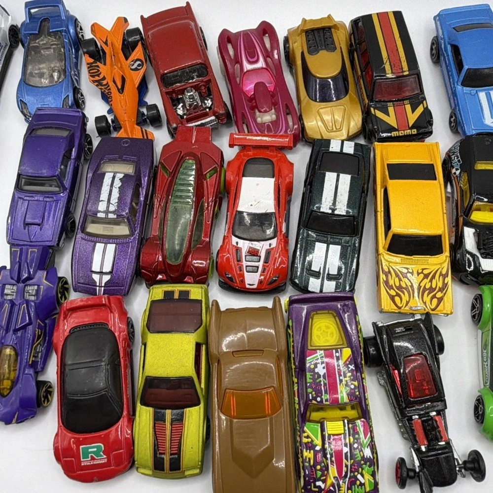Lot 30 Hot Wheels Matchbox Diecast Cars Trucks Mixed Bundle Toy Vehicles 2010 Up